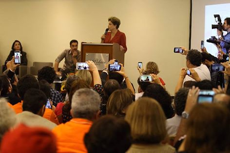 Dilma em BH: ‘Não vou ficar isolada no Alvorada’