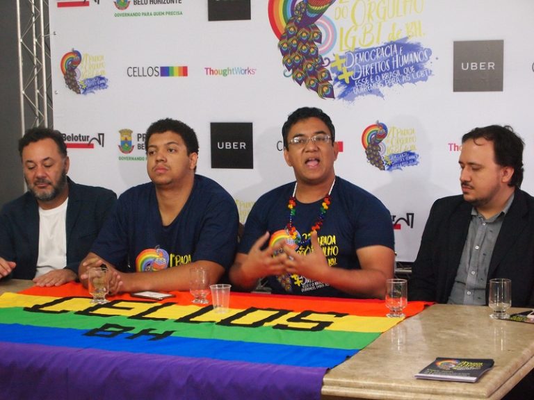 Organizadores da Parada LGBT realizam coletiva na Casa do Jornalista