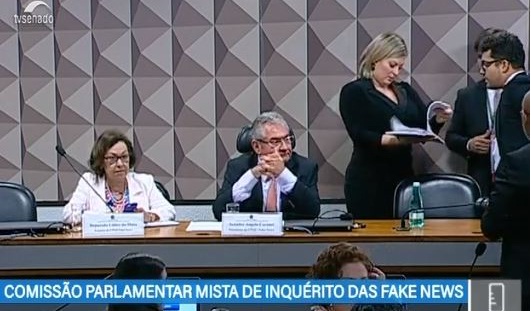 Quebra de sigilo liga gabinete de E. Bolsonaro a conta de ataques virtuais