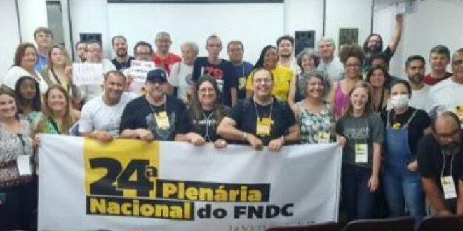 Em plenária nacional, FNDC aprova moção de repúdio ao desmonte da comunicação pública em Minas pelo governo Zema - foto: CUT