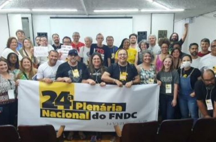 Em plenária nacional, FNDC aprova moção de repúdio ao desmonte da comunicação pública em Minas pelo governo Zema - foto: CUT