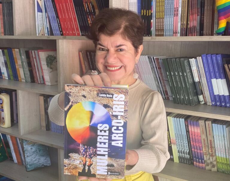 Jornalista Leida Reis lança neste sábado o romance “Mulheres arco-íris”